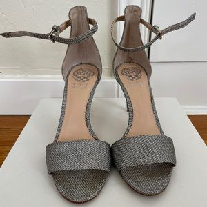 Vince Camuto Vero Cuoio sparkly silver ankle strap sandals size 6.5